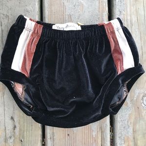 Happy Shombey Black Velvet Bummies